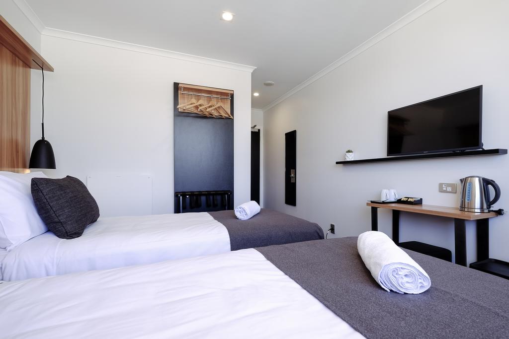 No. 9 Hotel
