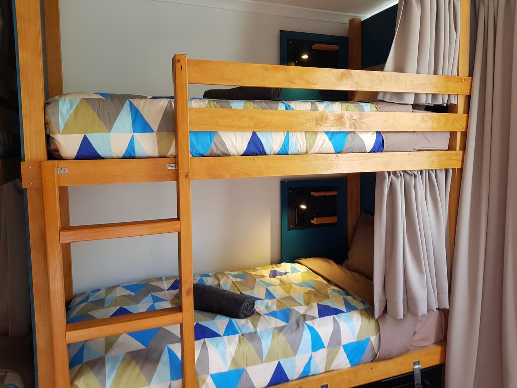 No. 9 Hotel