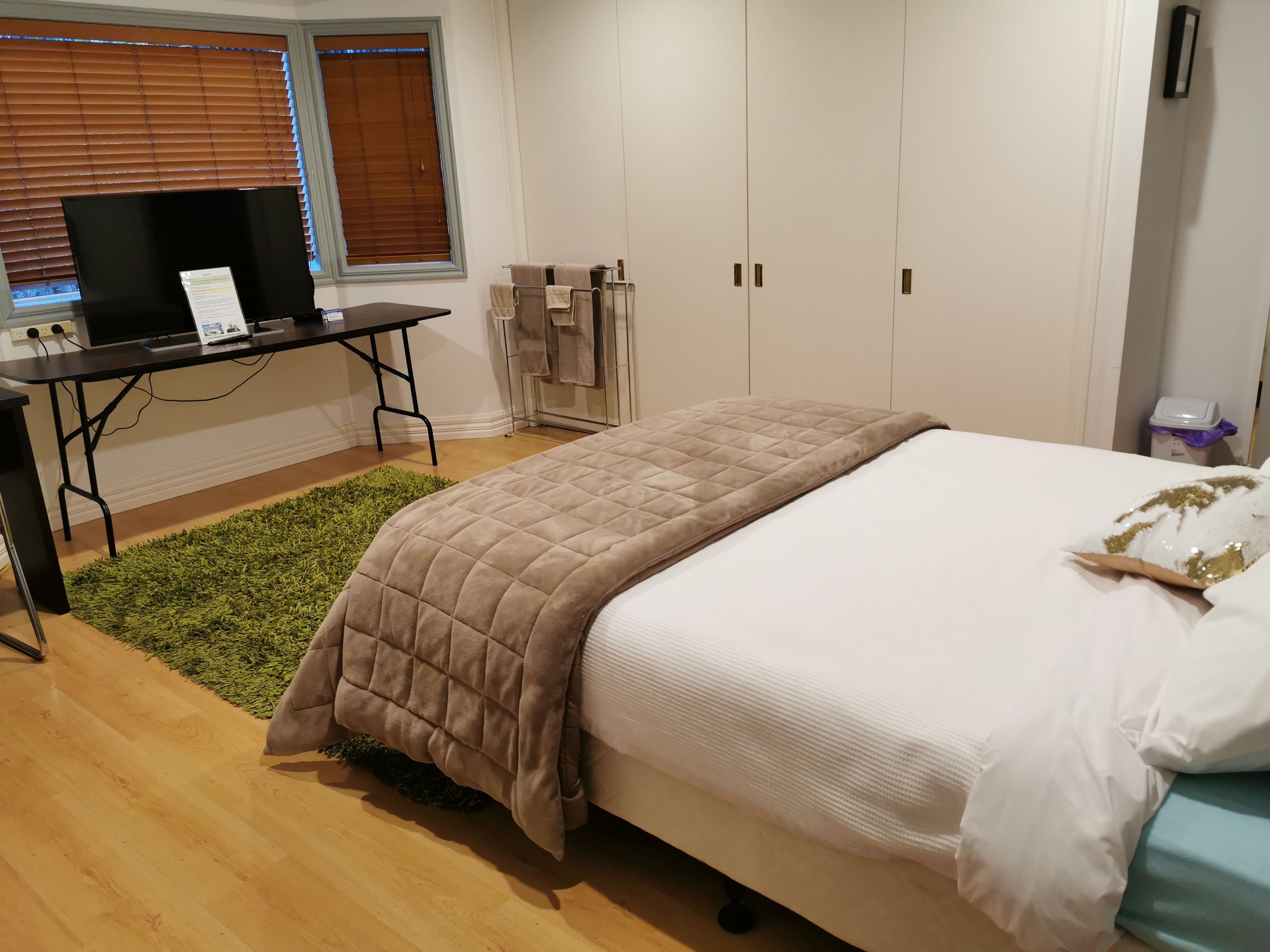 Lush & Co Auckland Bed & Breakfast