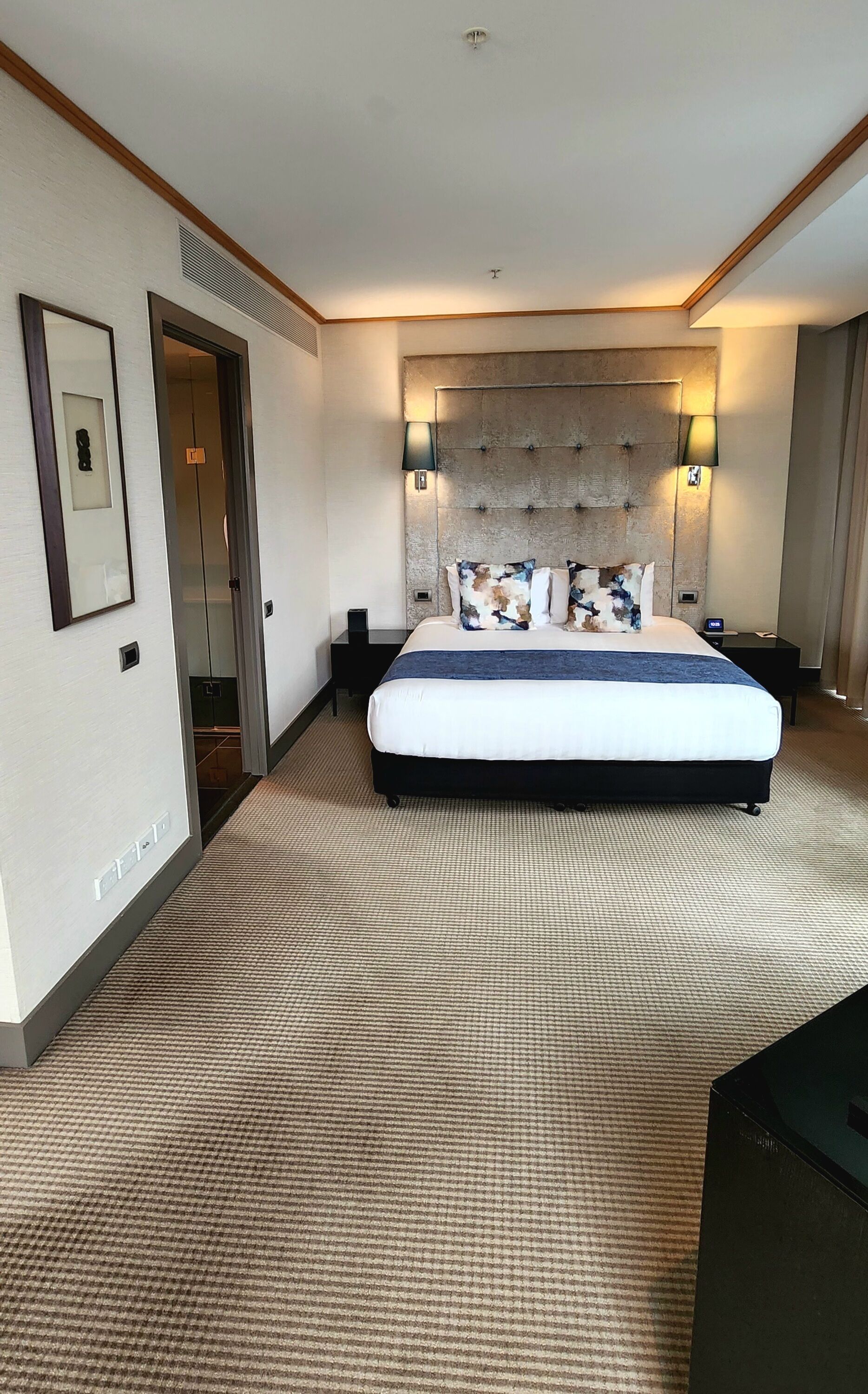 Marsden Viaduct Hotel