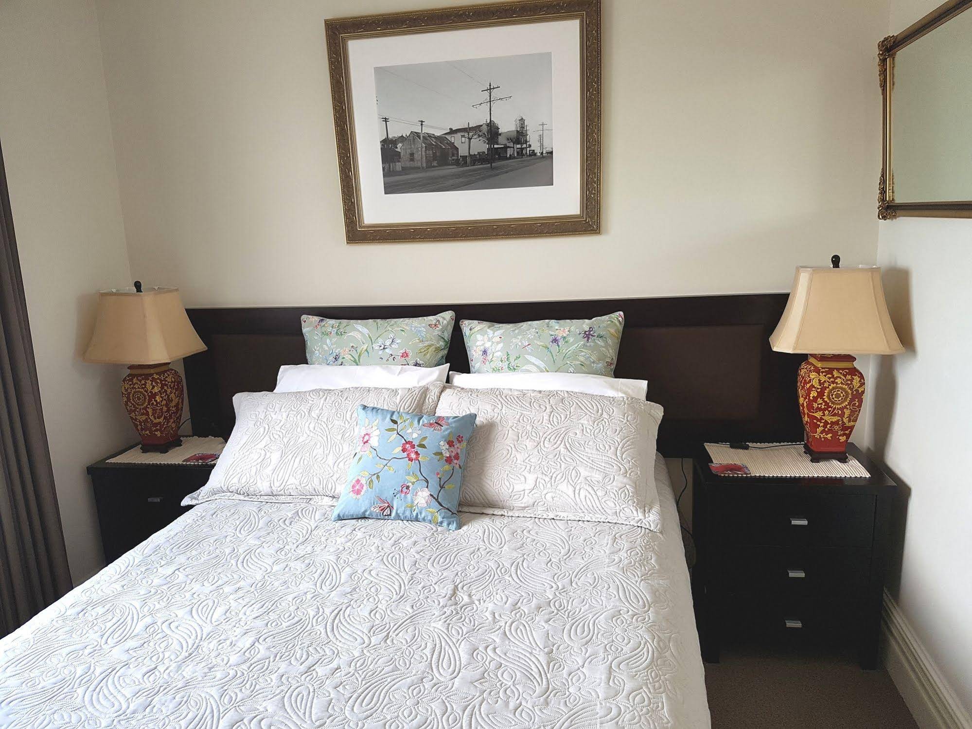 Ponsonby Manor Guest House