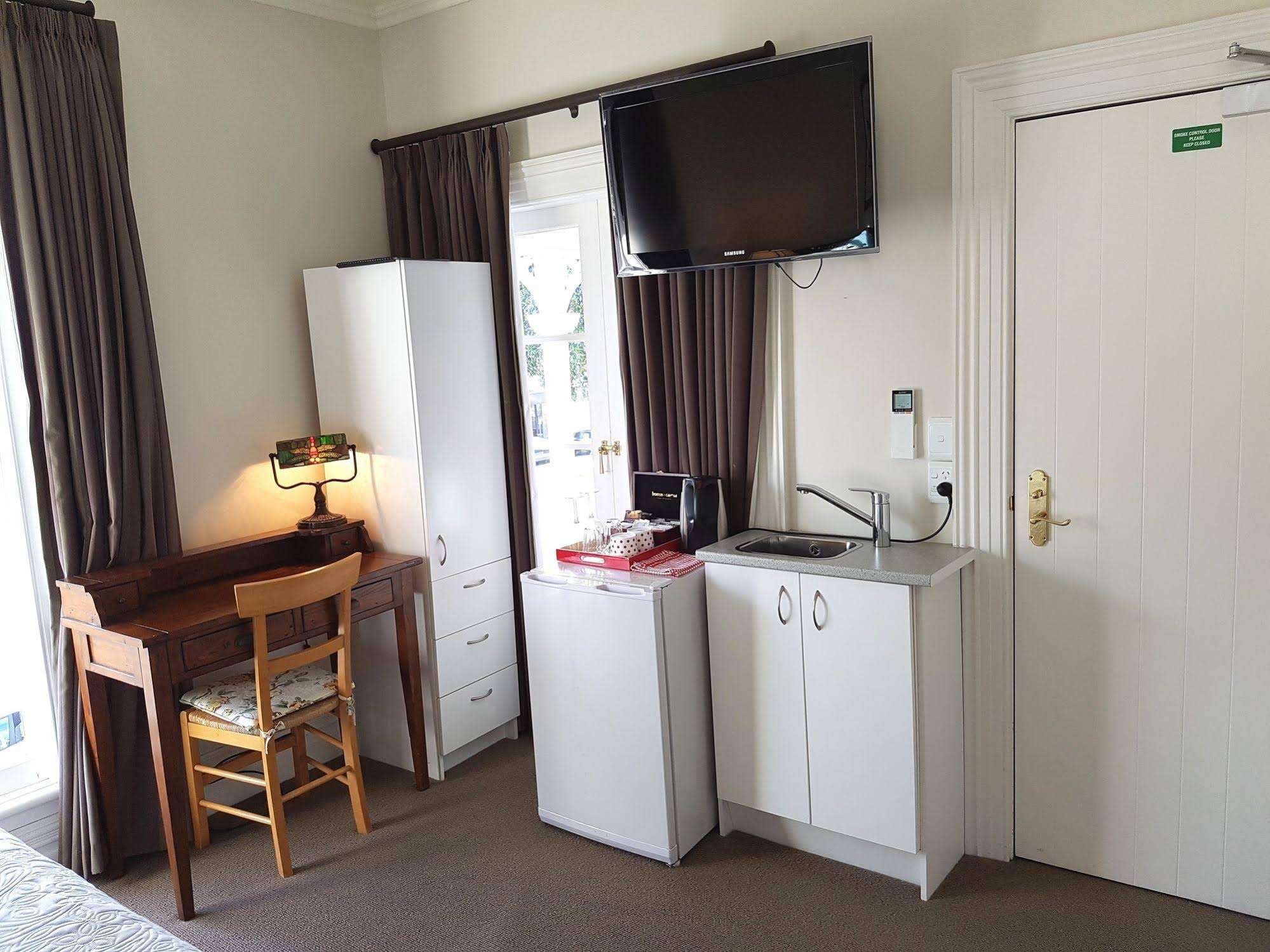 Ponsonby Manor Guest House