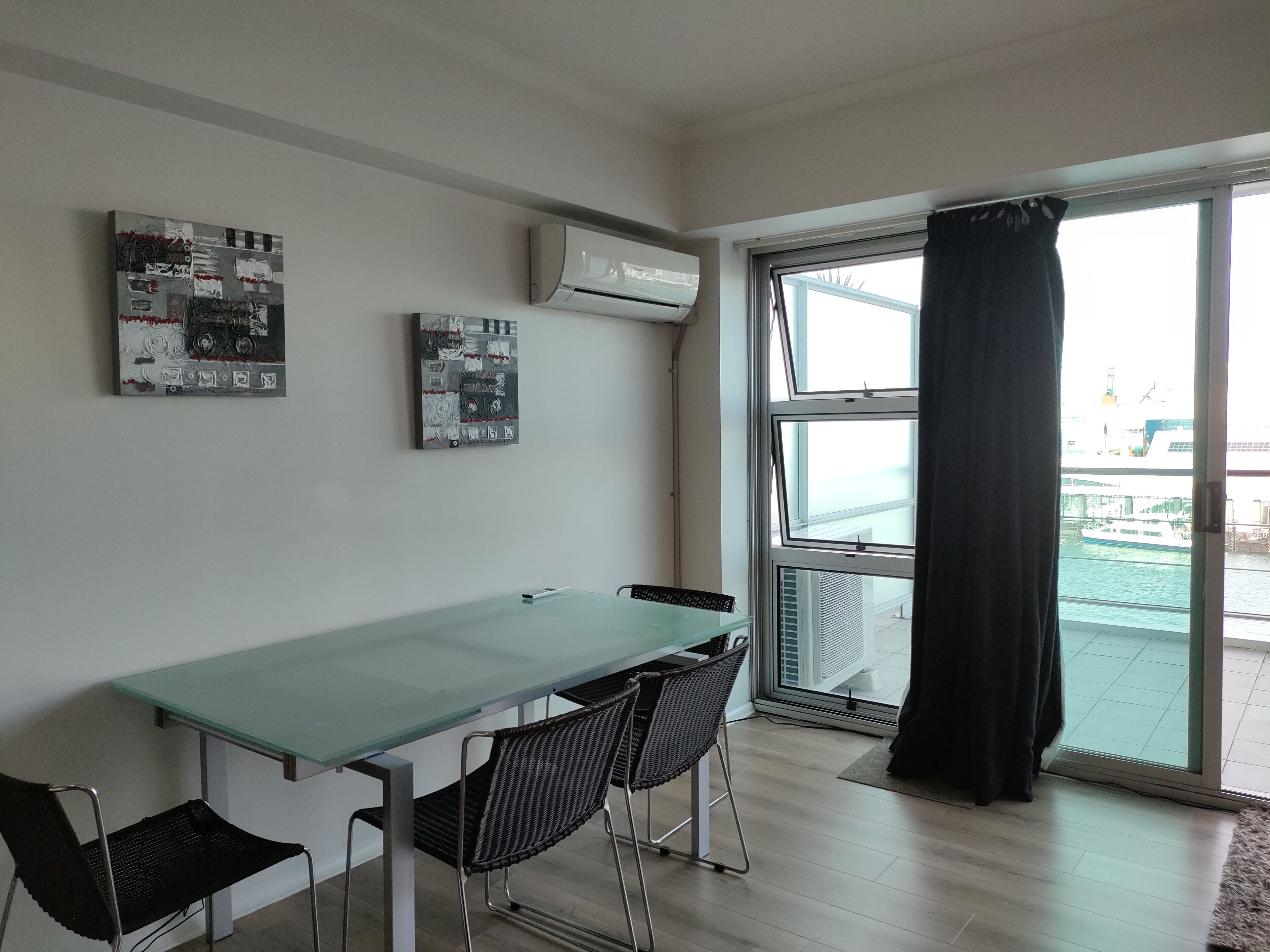 Princes Wharf Grace Apartments