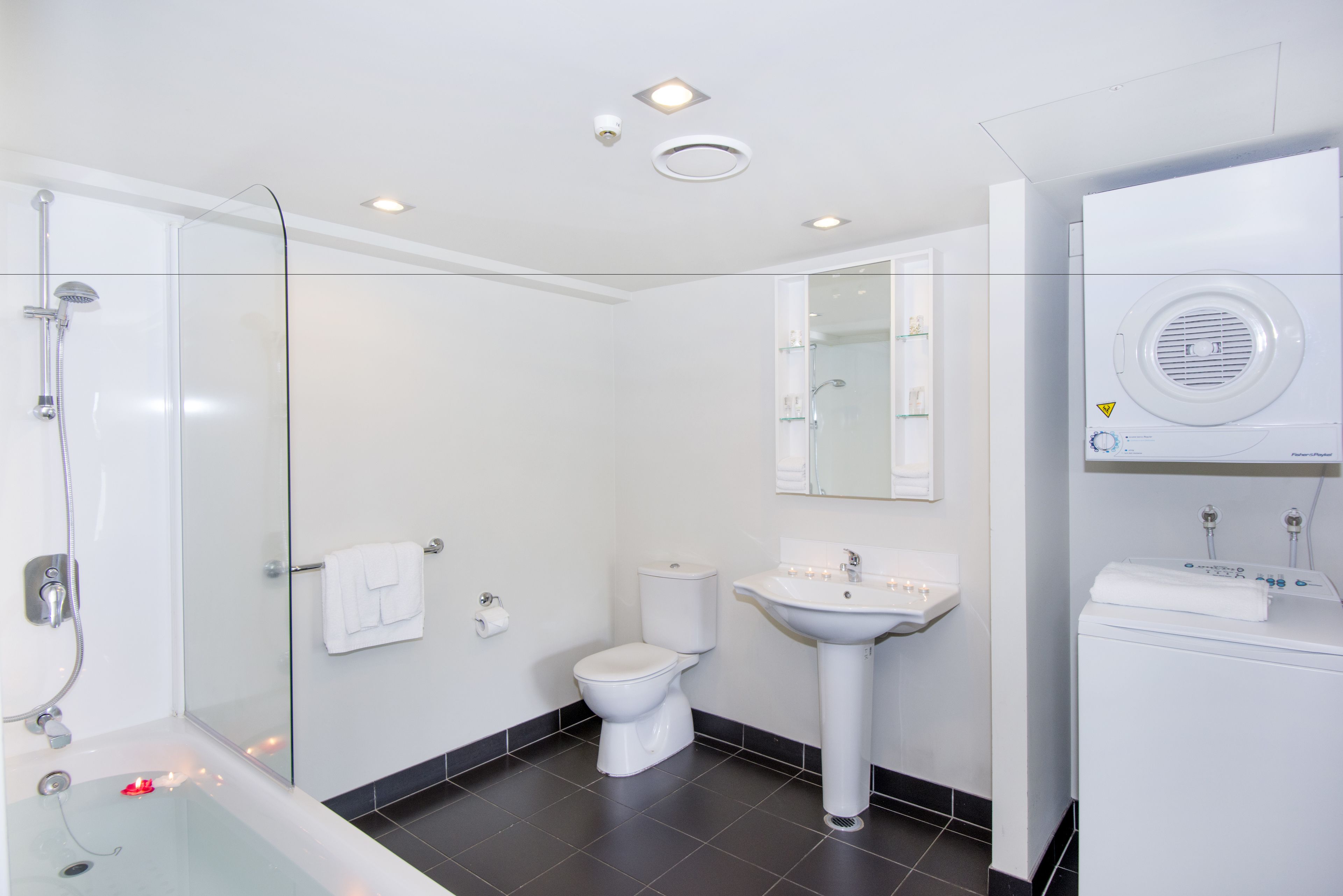 Quest Ponsonby
