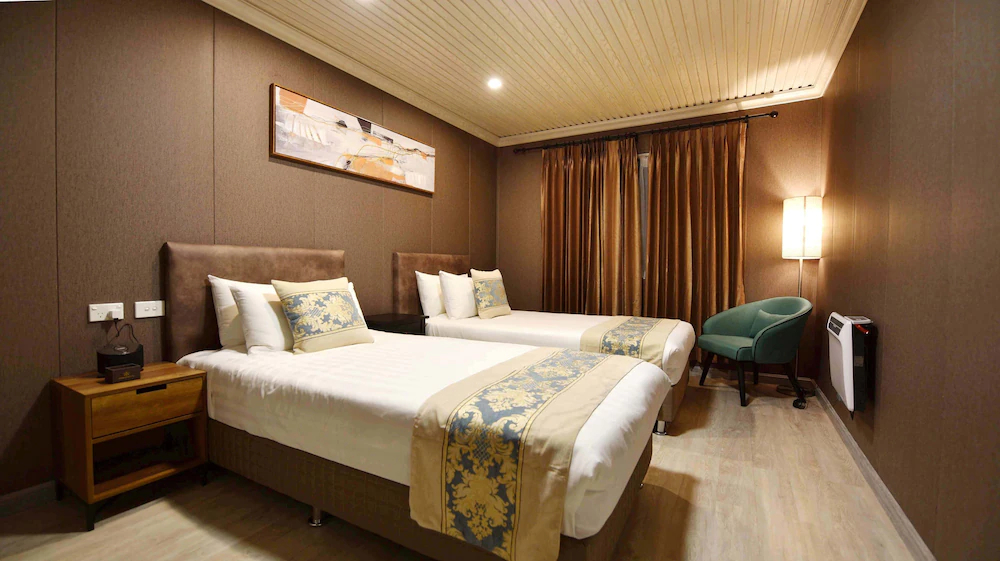 Regal Residency