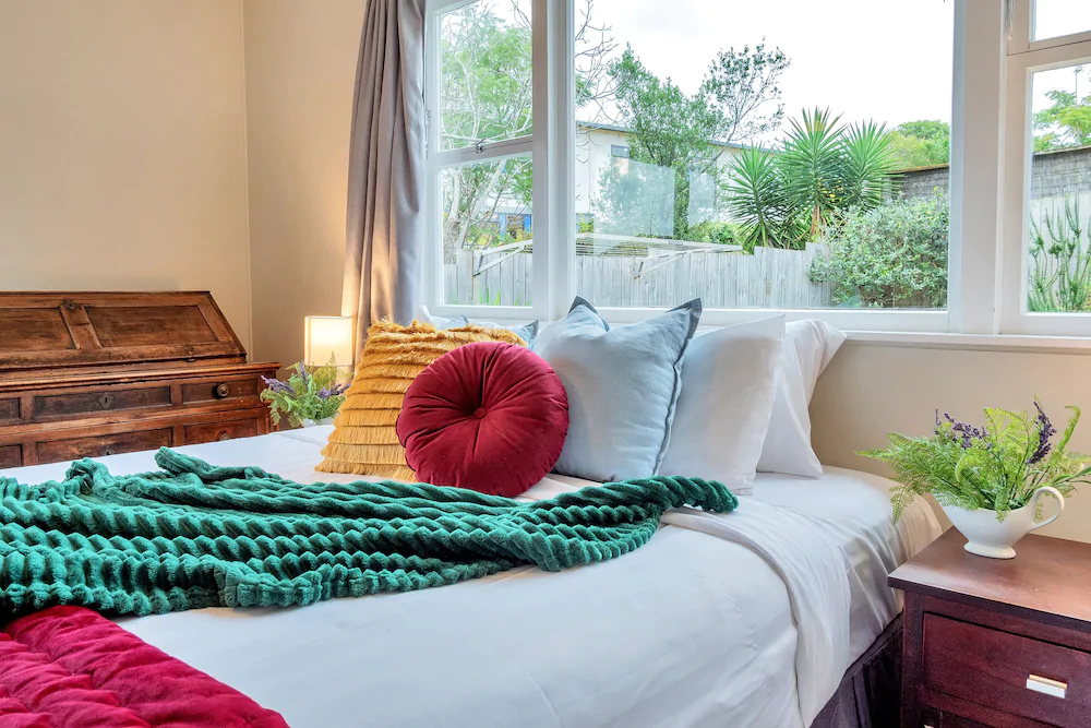 Sunny Grey Lynn Holiday Home