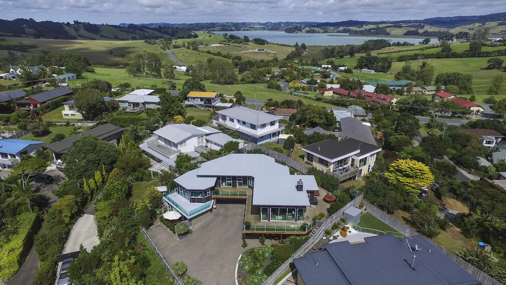 Tahi Lodge