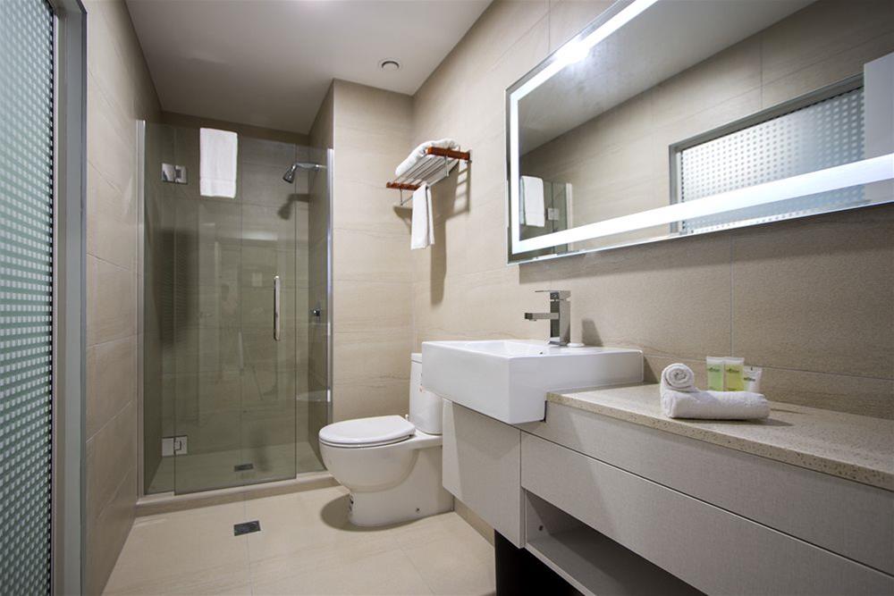 VR Queen Street Hotel