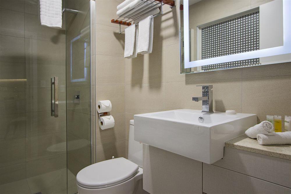 VR Queen Street Hotel
