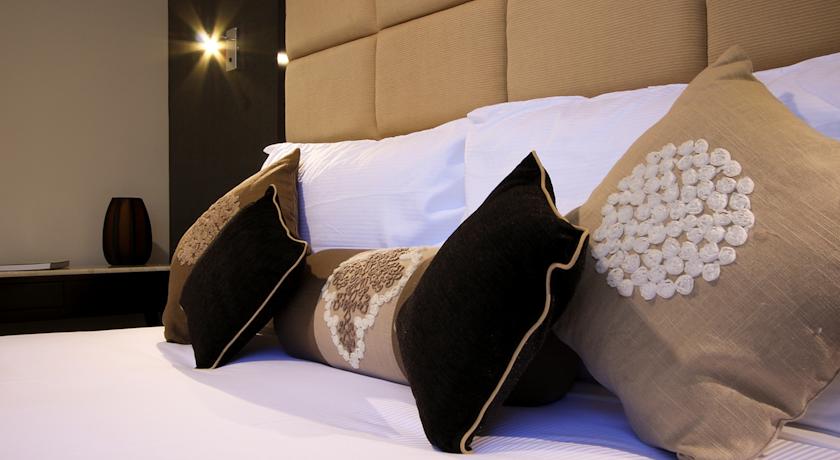 VR Queen Street Hotel