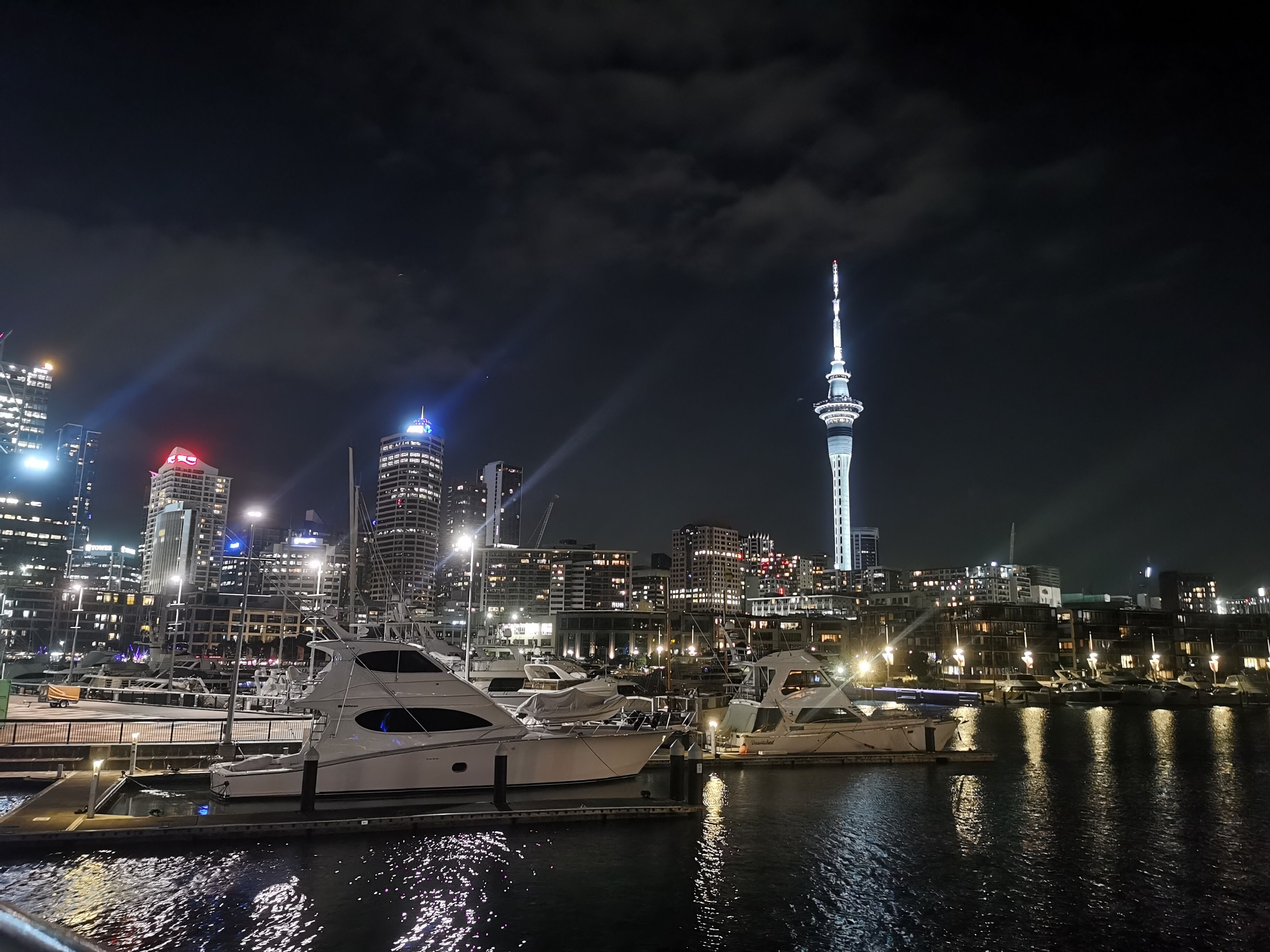 Waterfront Seaview Hotel Apartments