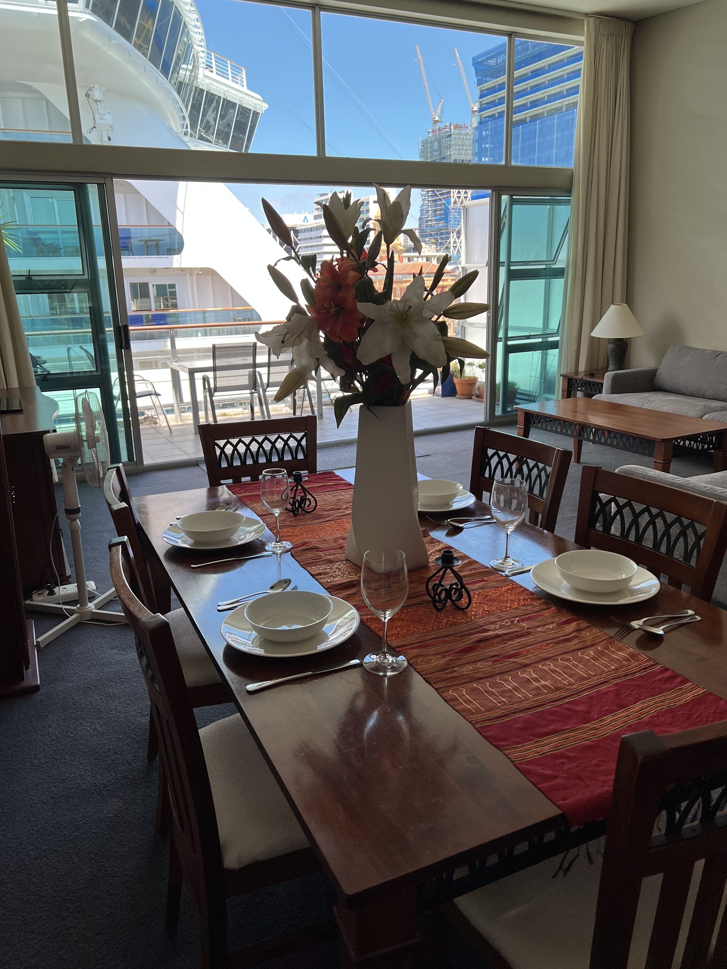 Waterfront Seaview Hotel Apartments