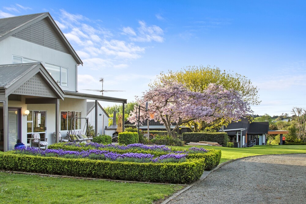 Maxwell's Golf Retreat