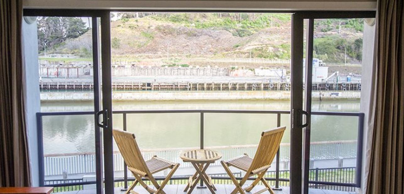 Portside Hotel, Gisborne