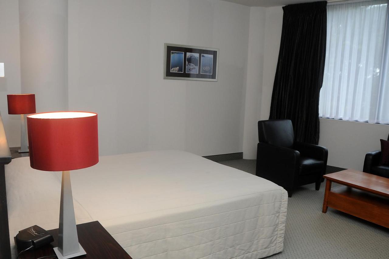 Emerald Hotel