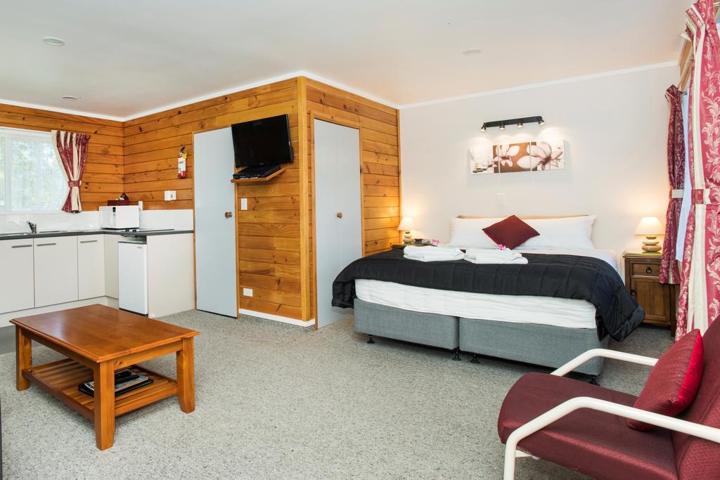 Tudor Park Motel