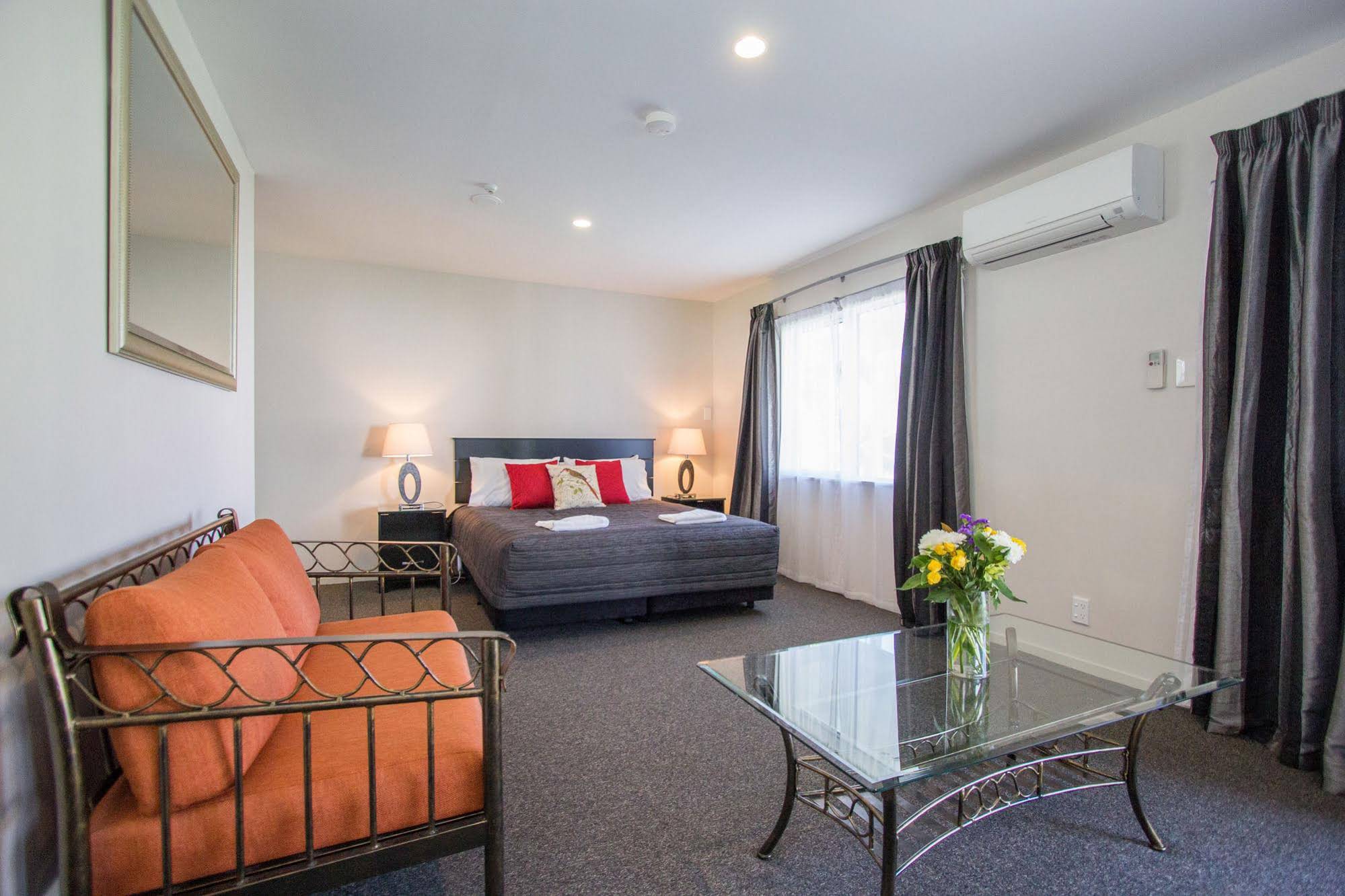 Greyfriars Motel