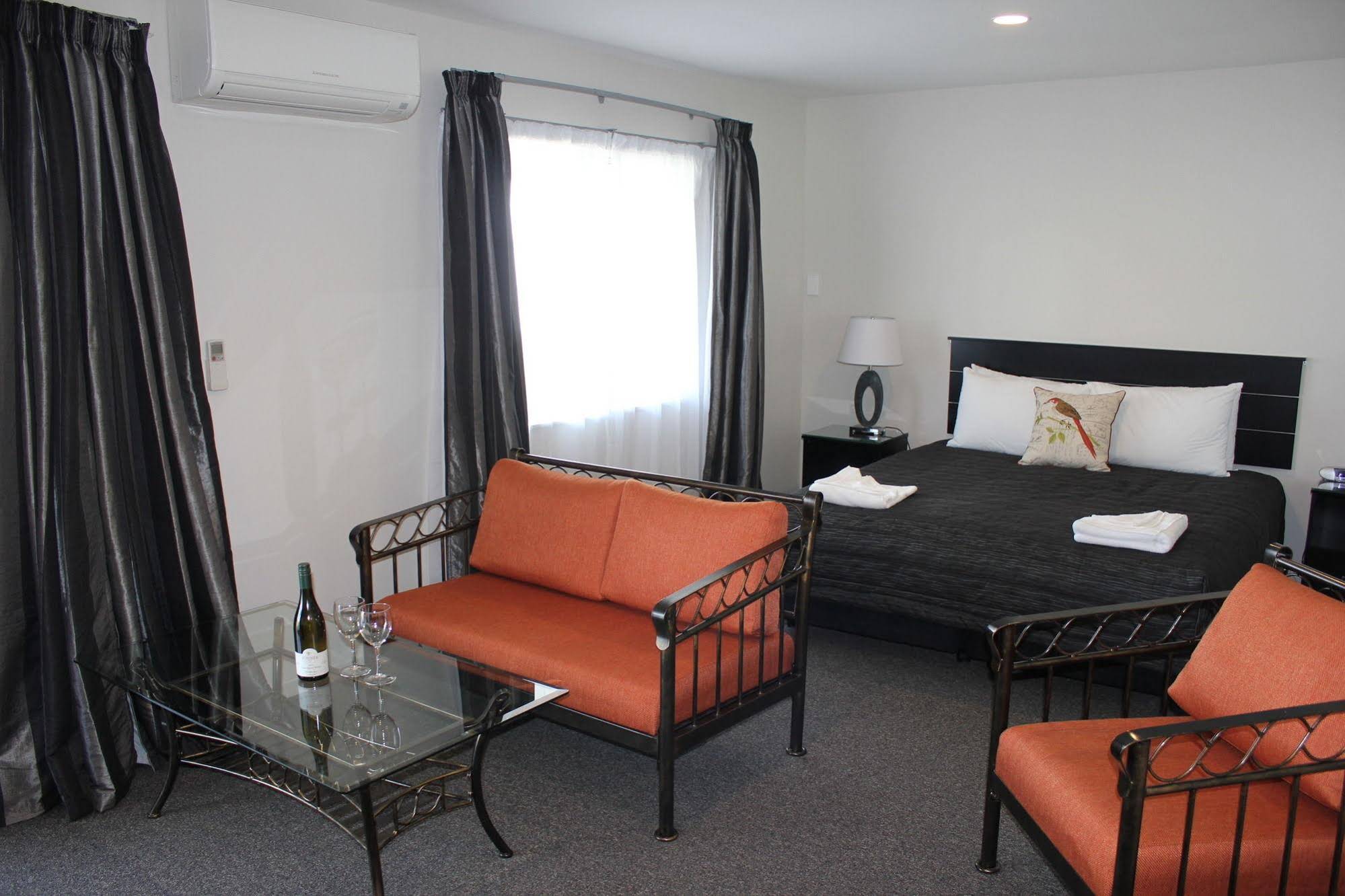 Greyfriars Motel