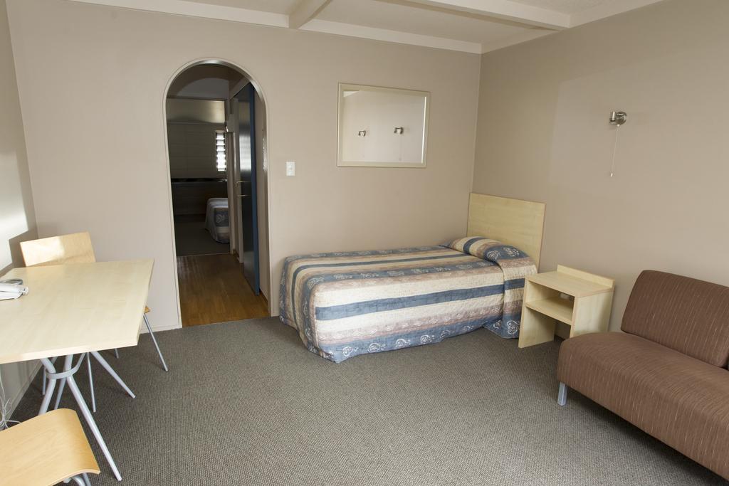 Aspen Manor Motel