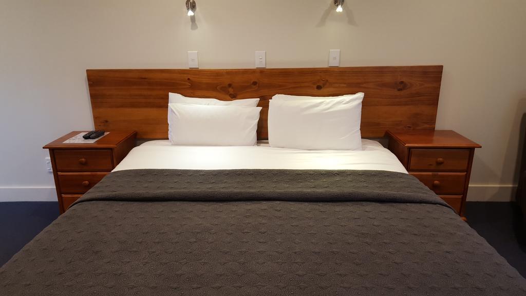 Auto Lodge Motel