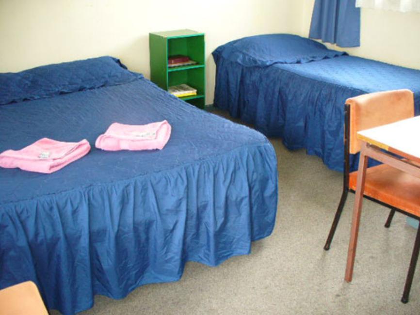 BJ's Budget Motor Inn Motel