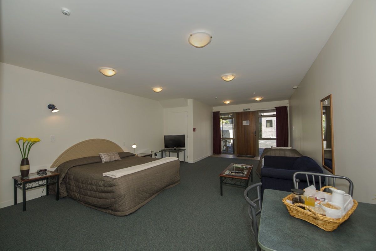 Lake Point Motel