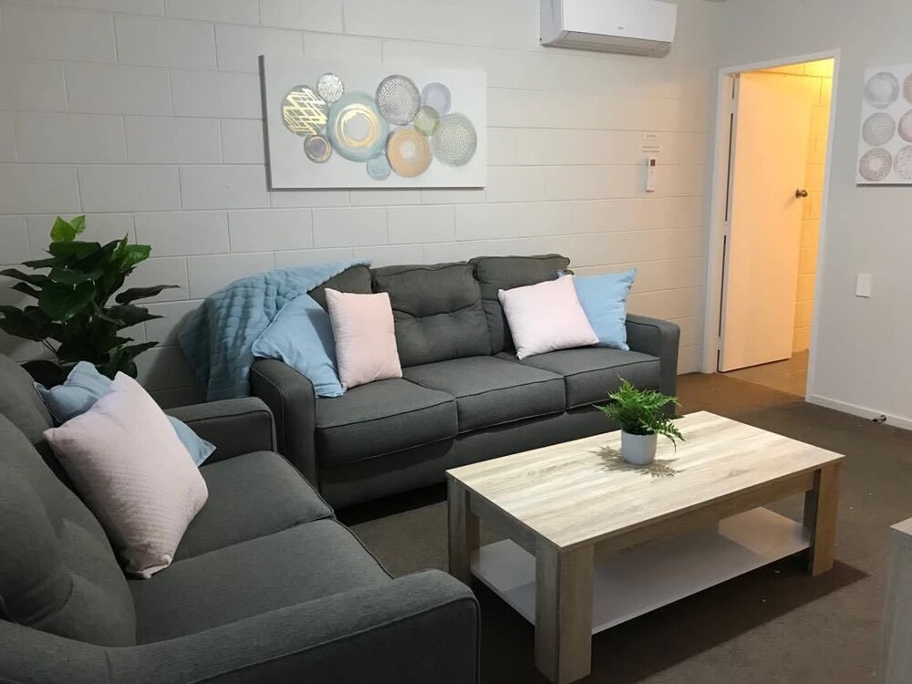 Rose Apartments Hamilton
