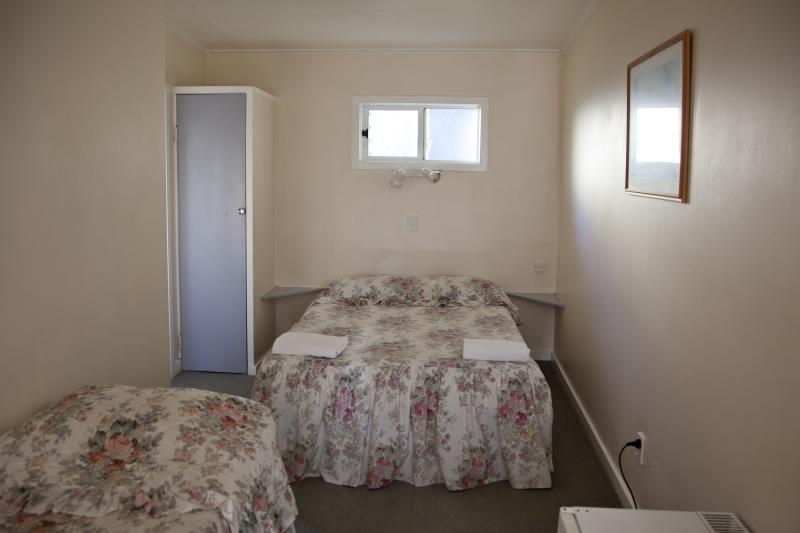 Apple Motor Inn
