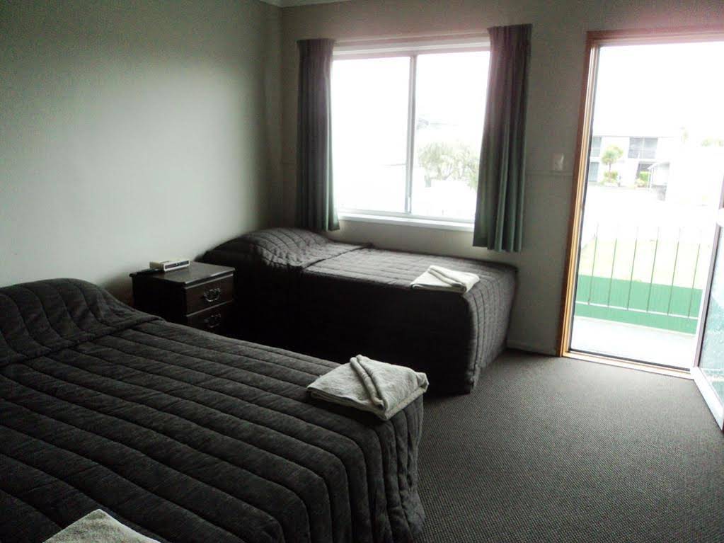 The Magpie- Hawkes Bay Motel