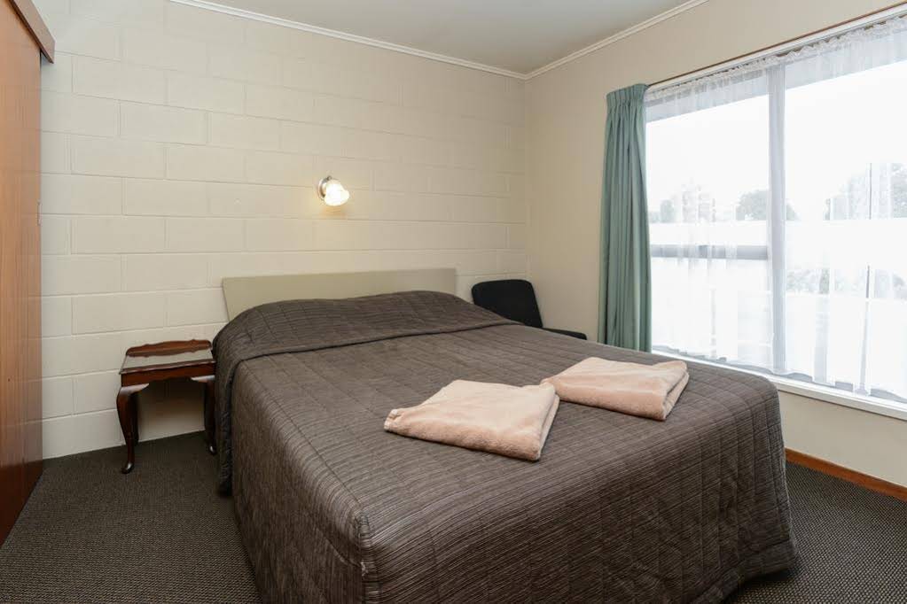 The Magpie- Hawkes Bay Motel
