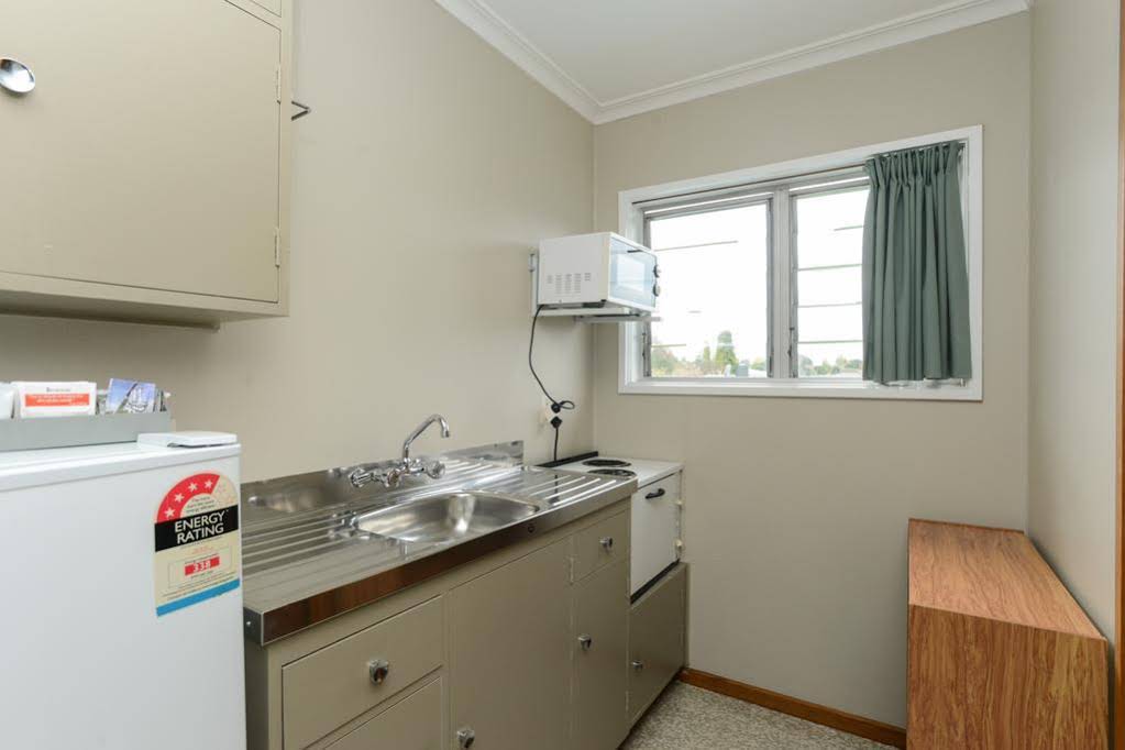 The Magpie- Hawkes Bay Motel