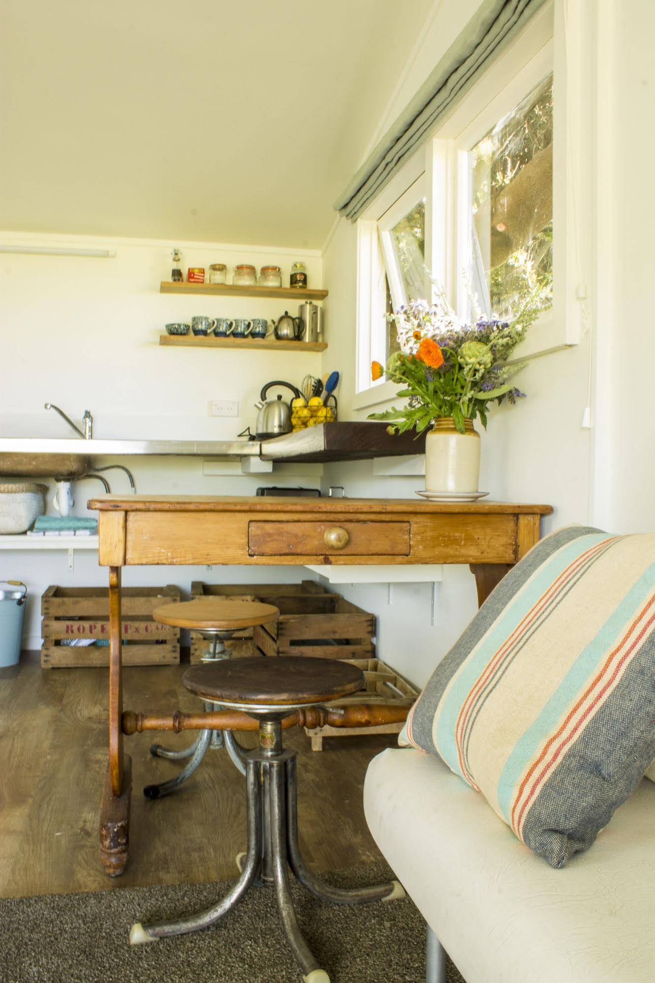 Haumoana Herb Cottage