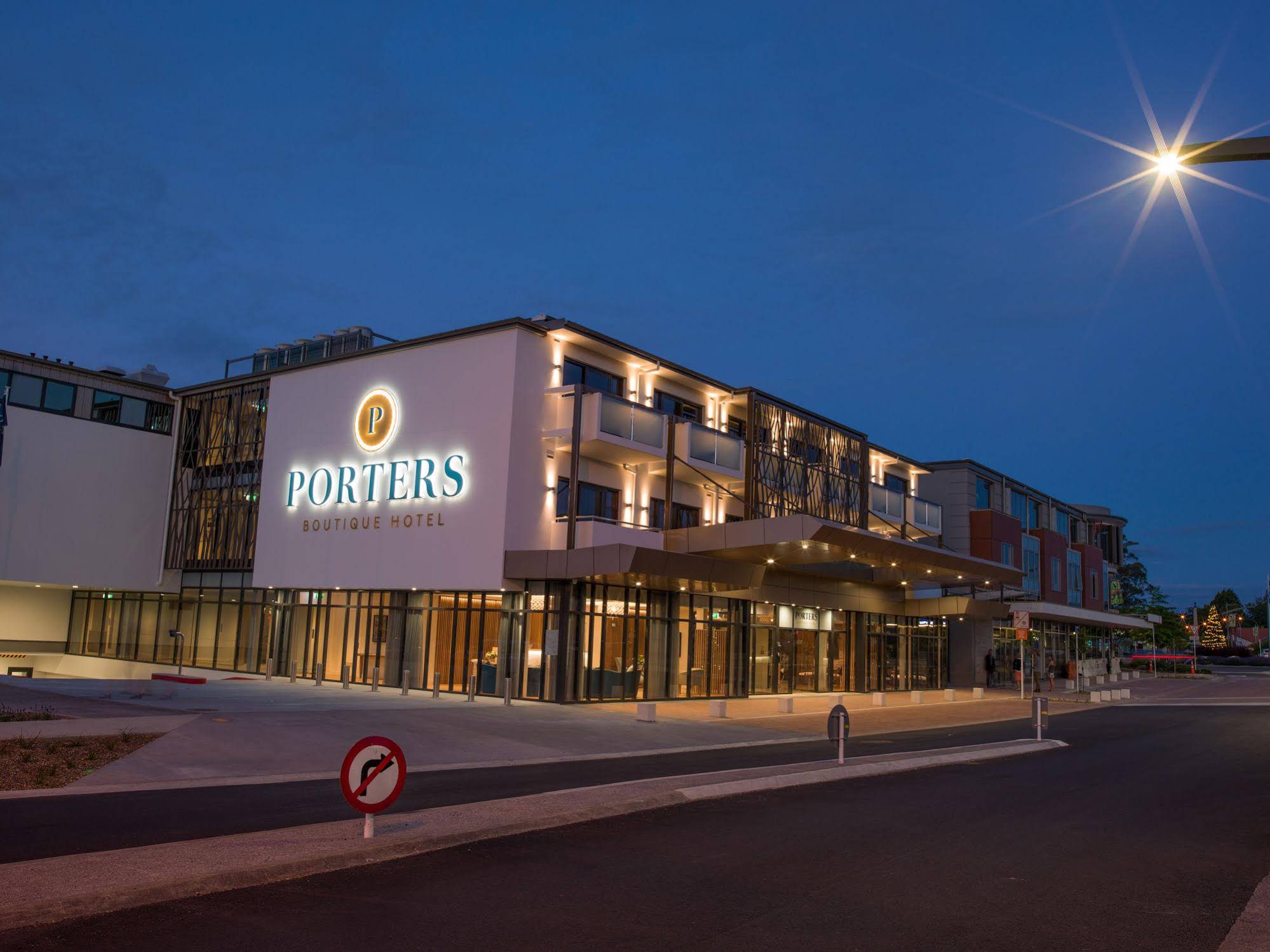 Porters Boutique Hotel