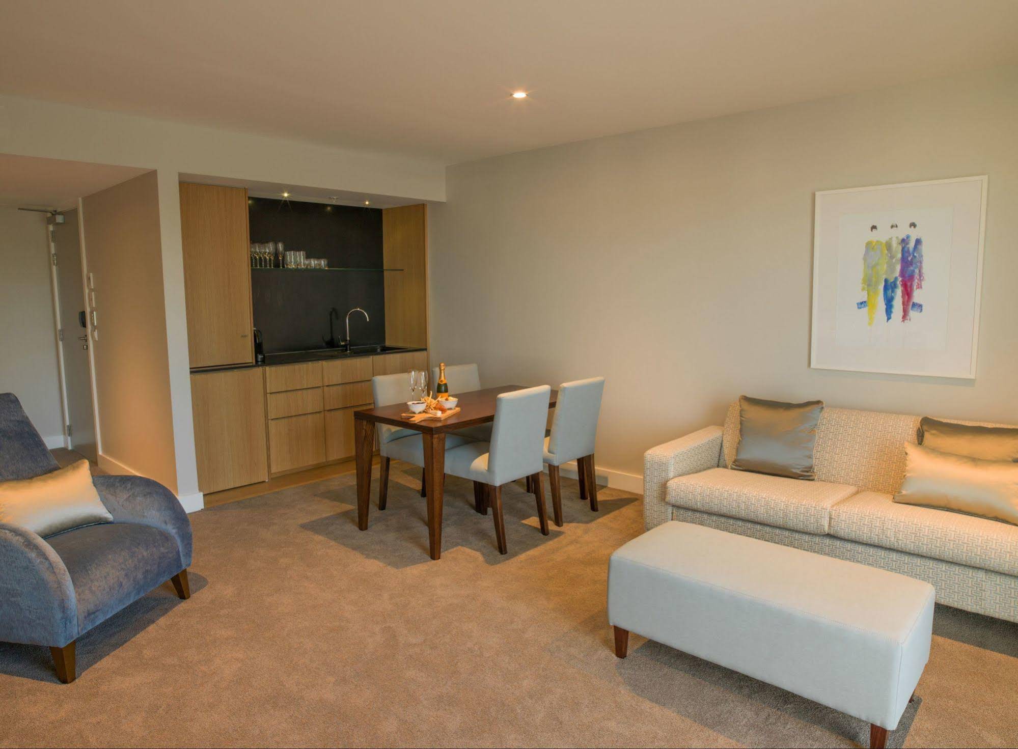 Porters Boutique Hotel