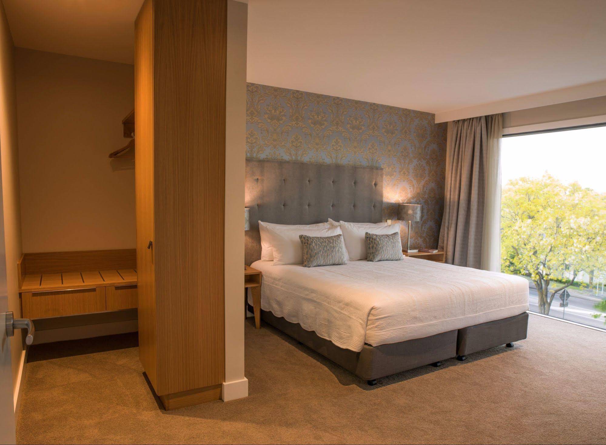 Porters Boutique Hotel