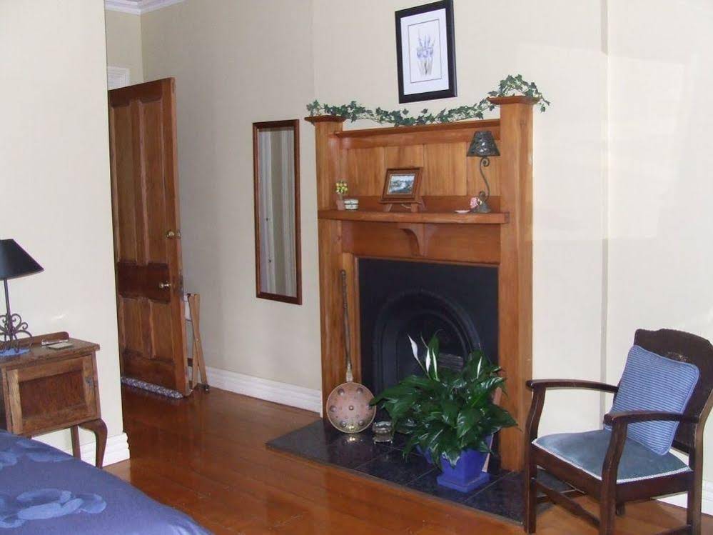 Tairoa Lodge & Cottage