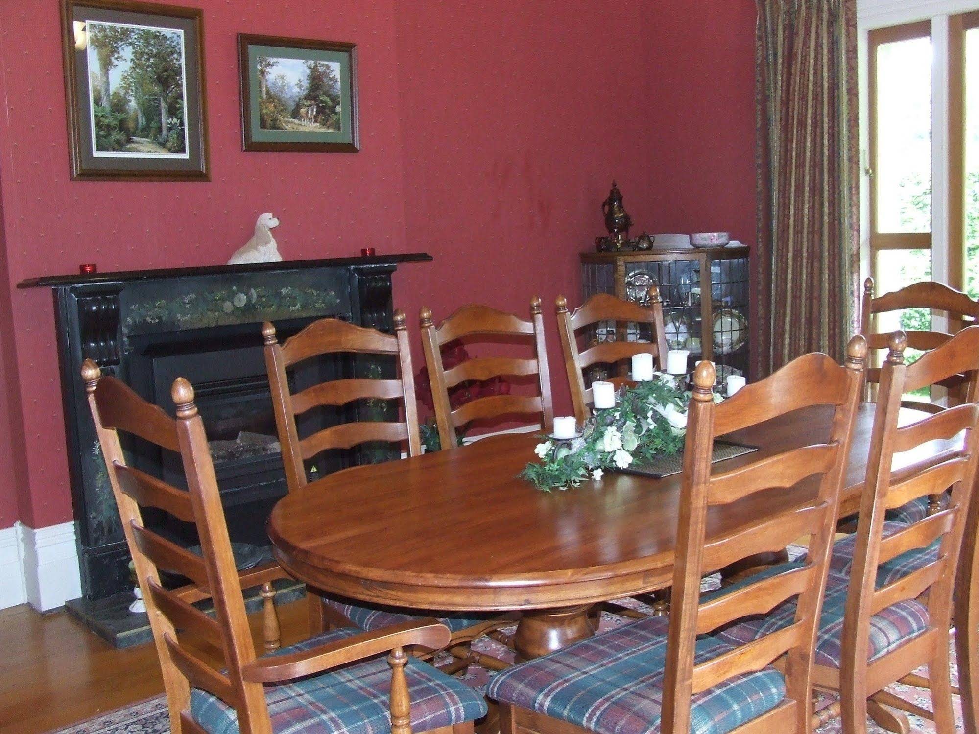Tairoa Lodge & Cottage