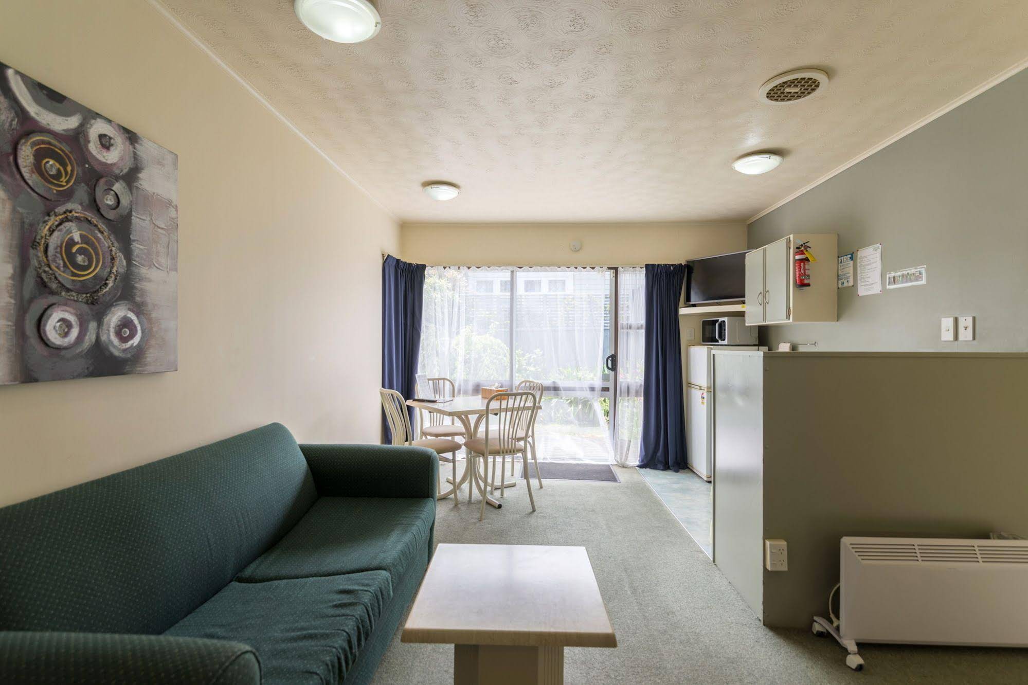 Motel 22