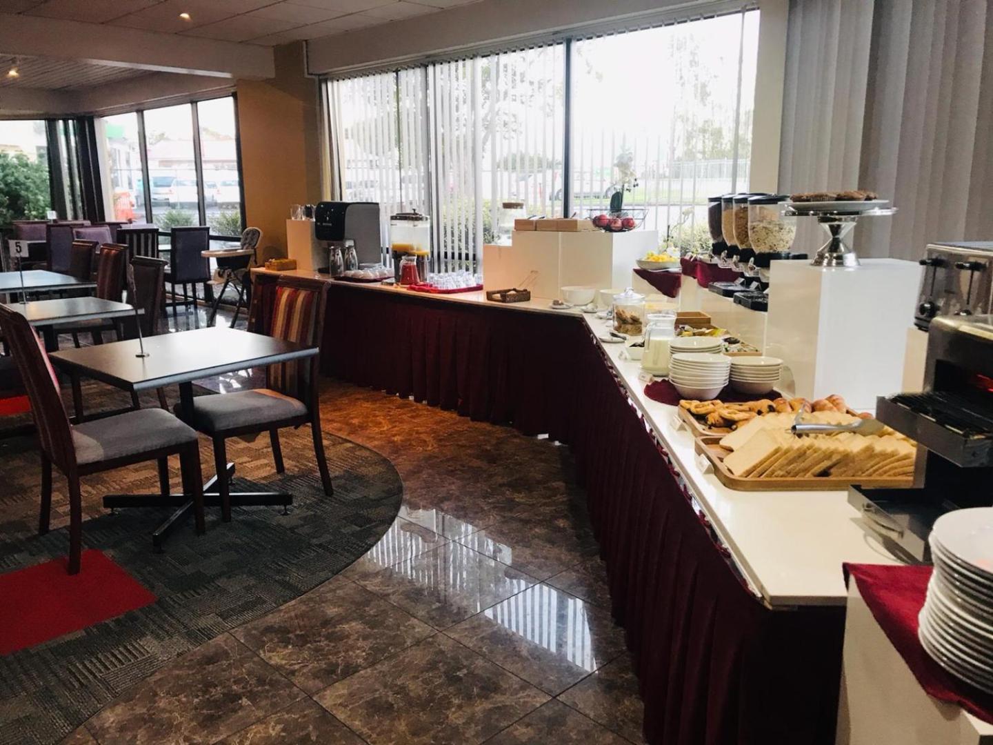 Auckland Airport Kiwi Hotel