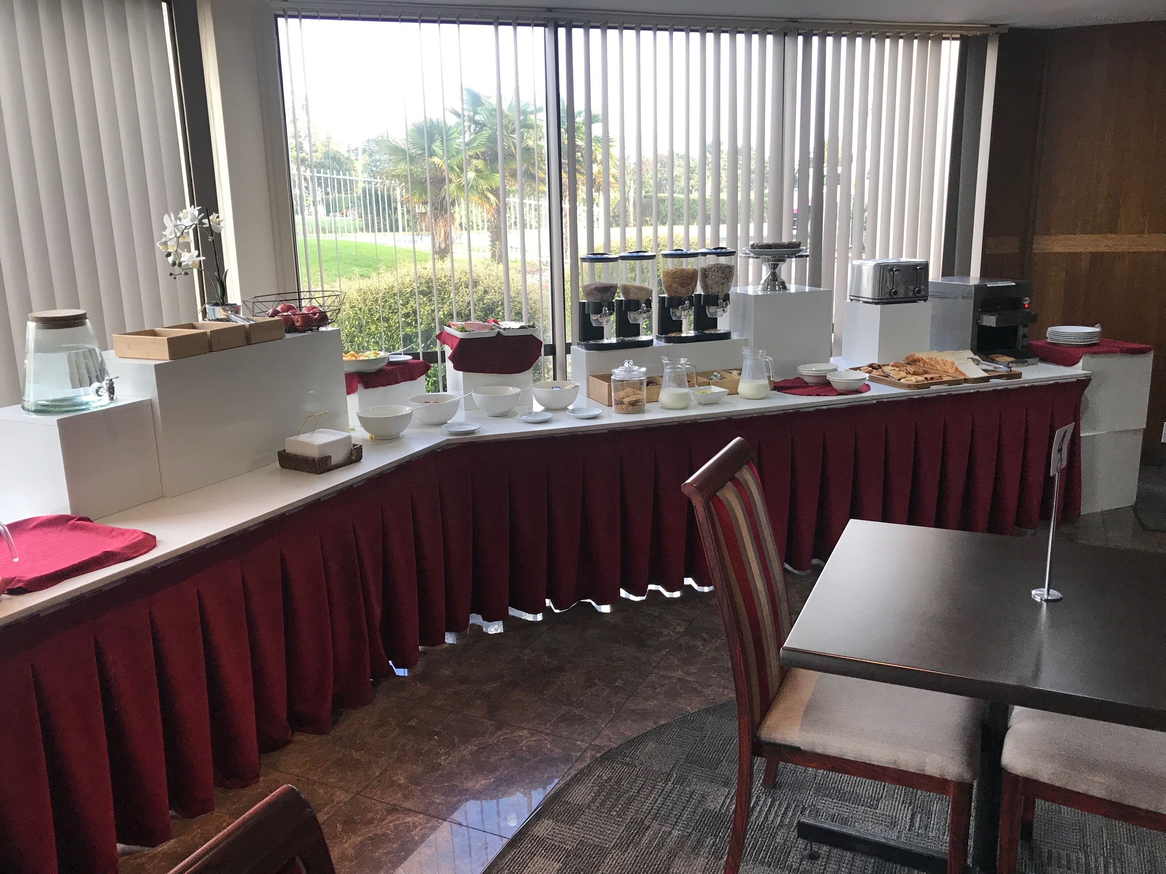 Auckland Airport Kiwi Hotel