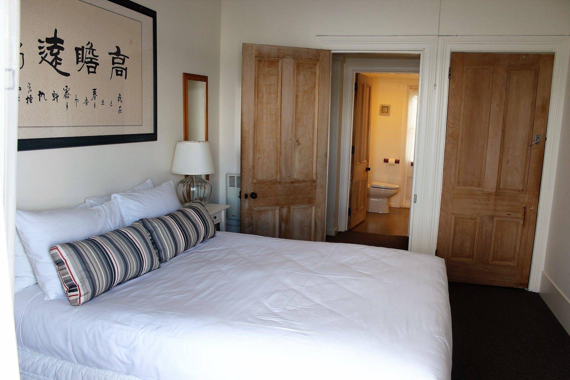 Mangonui Waterfront Apartments Motel