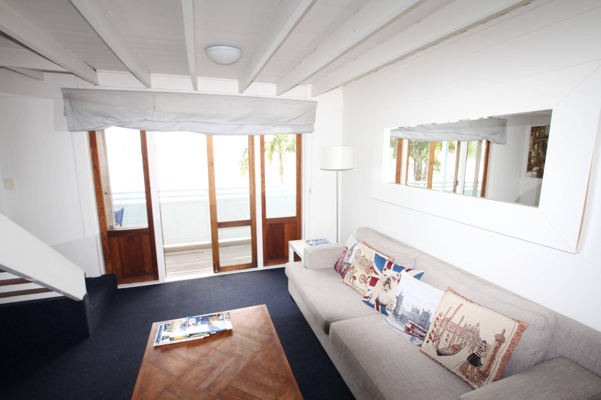 Mangonui Waterfront Apartments Motel