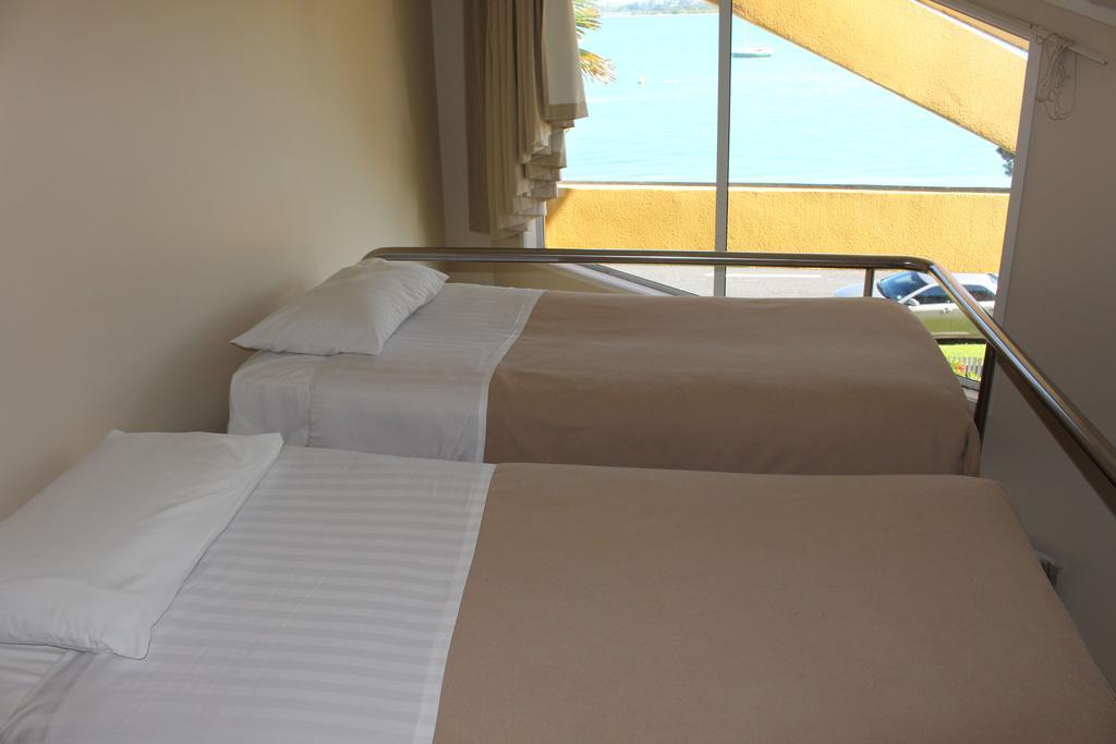 Bucklands Beach Waterfront Motel