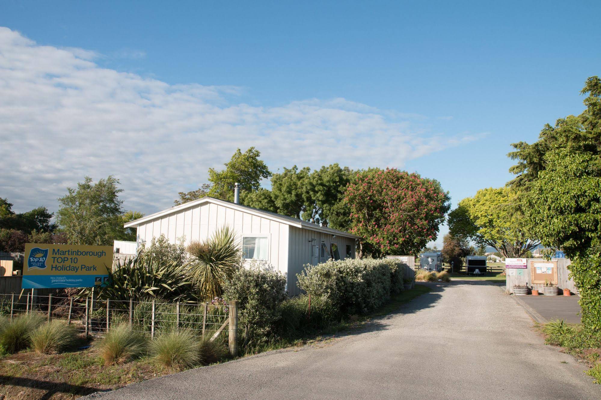 Martinborough TOP 10 Holiday Park