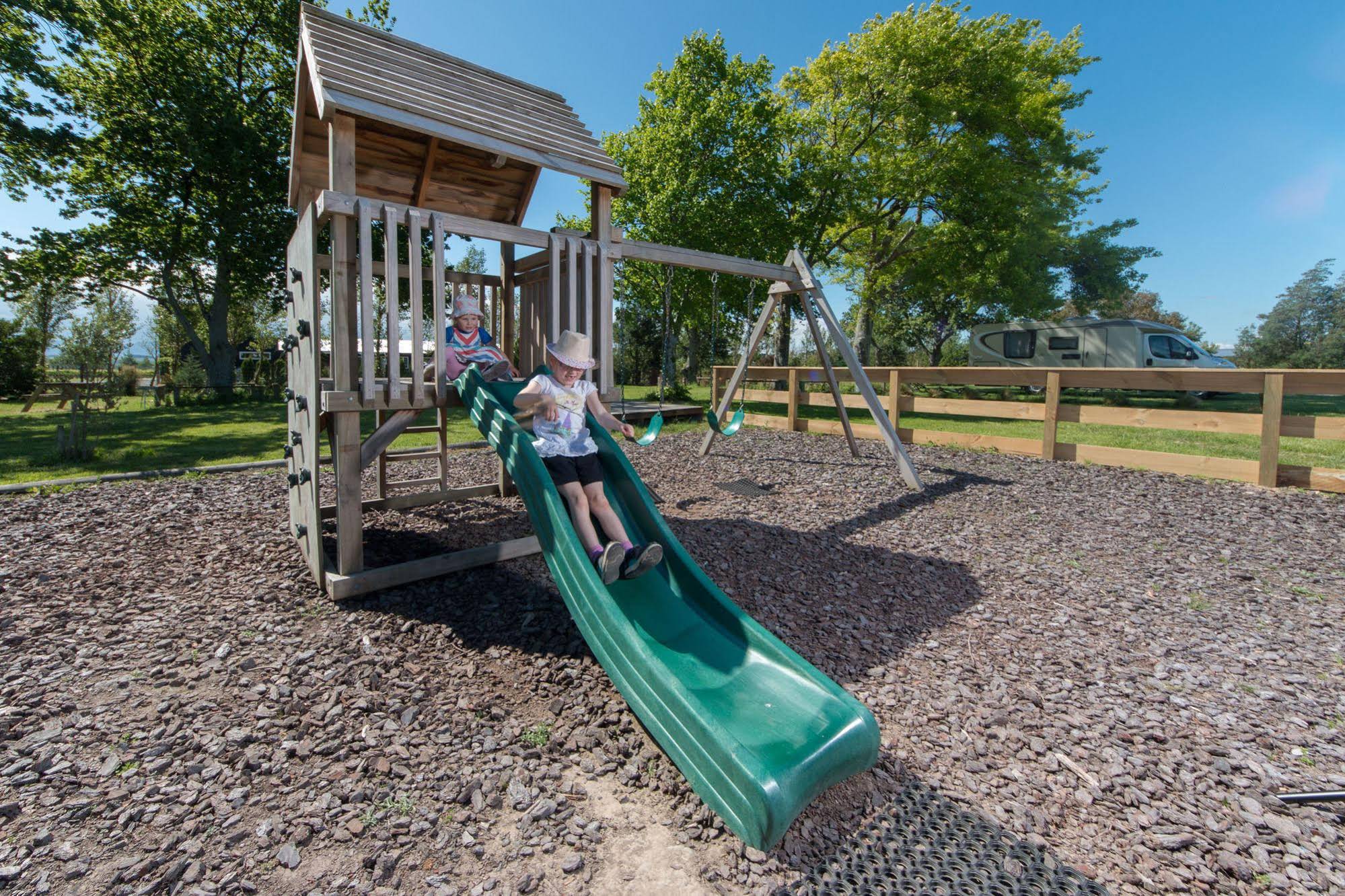 Martinborough TOP 10 Holiday Park