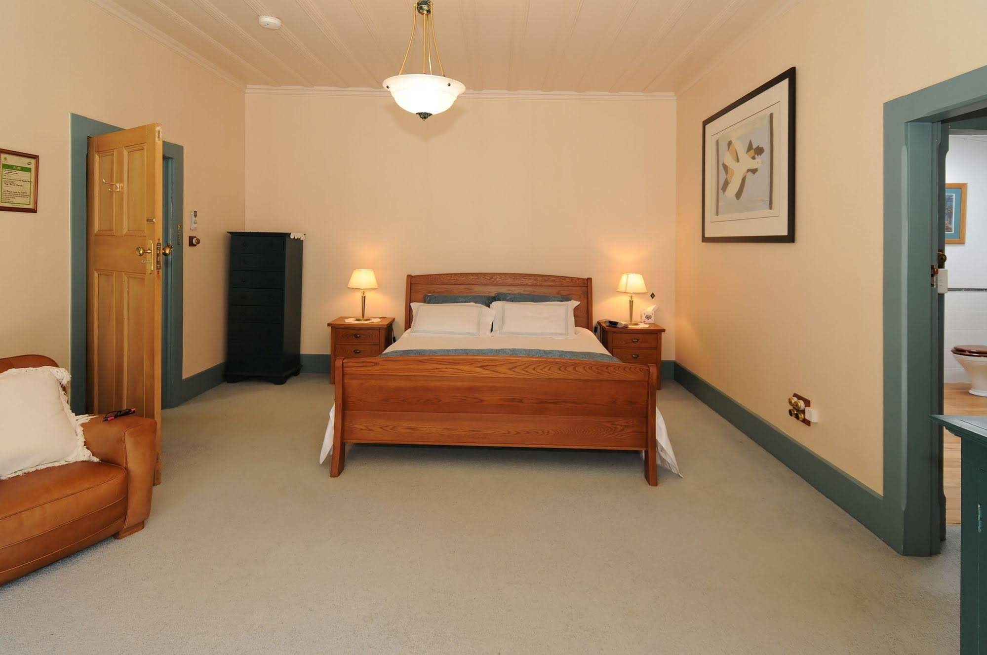 Oak Lane Lodge