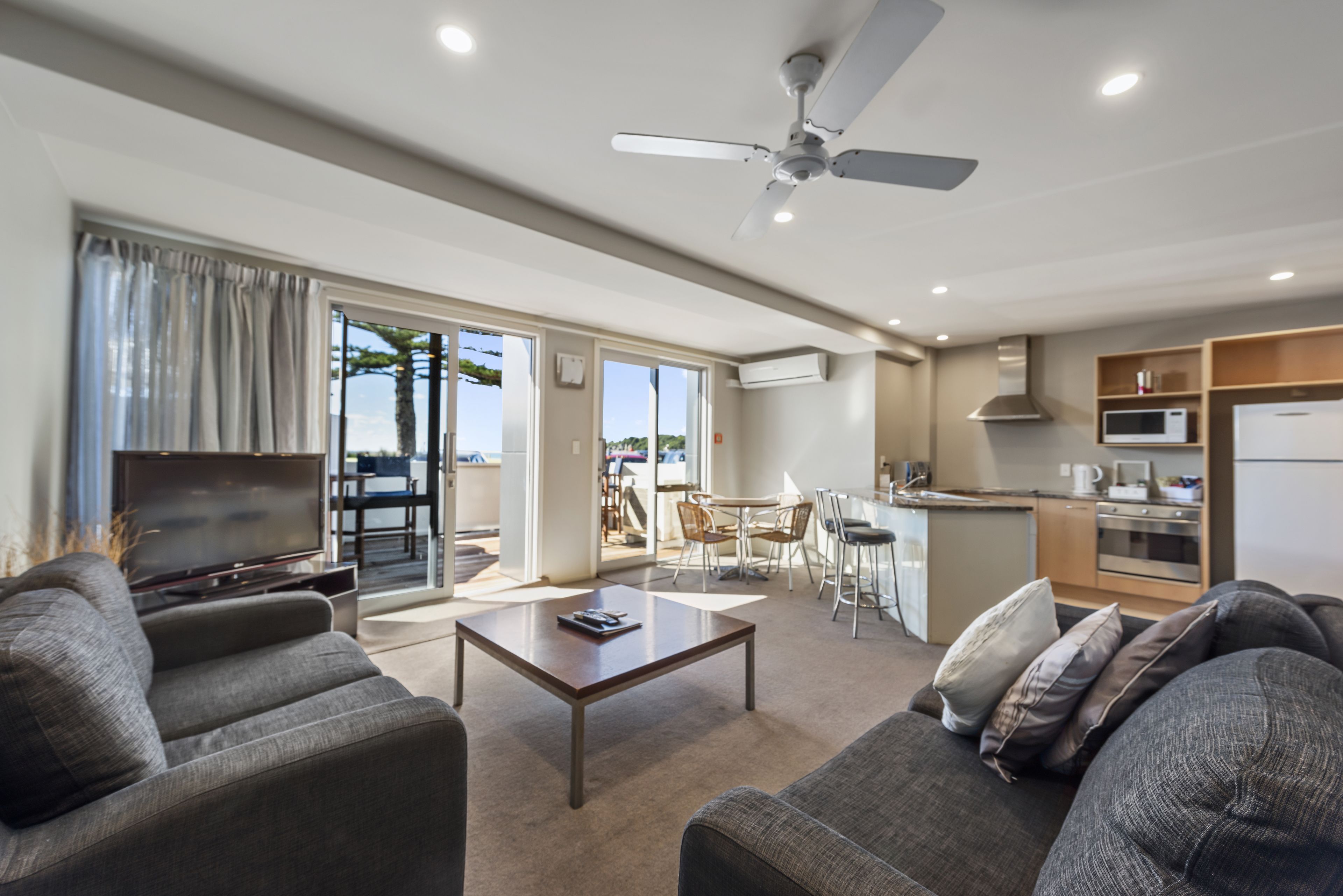 The Pavilions Beachfront Apartments