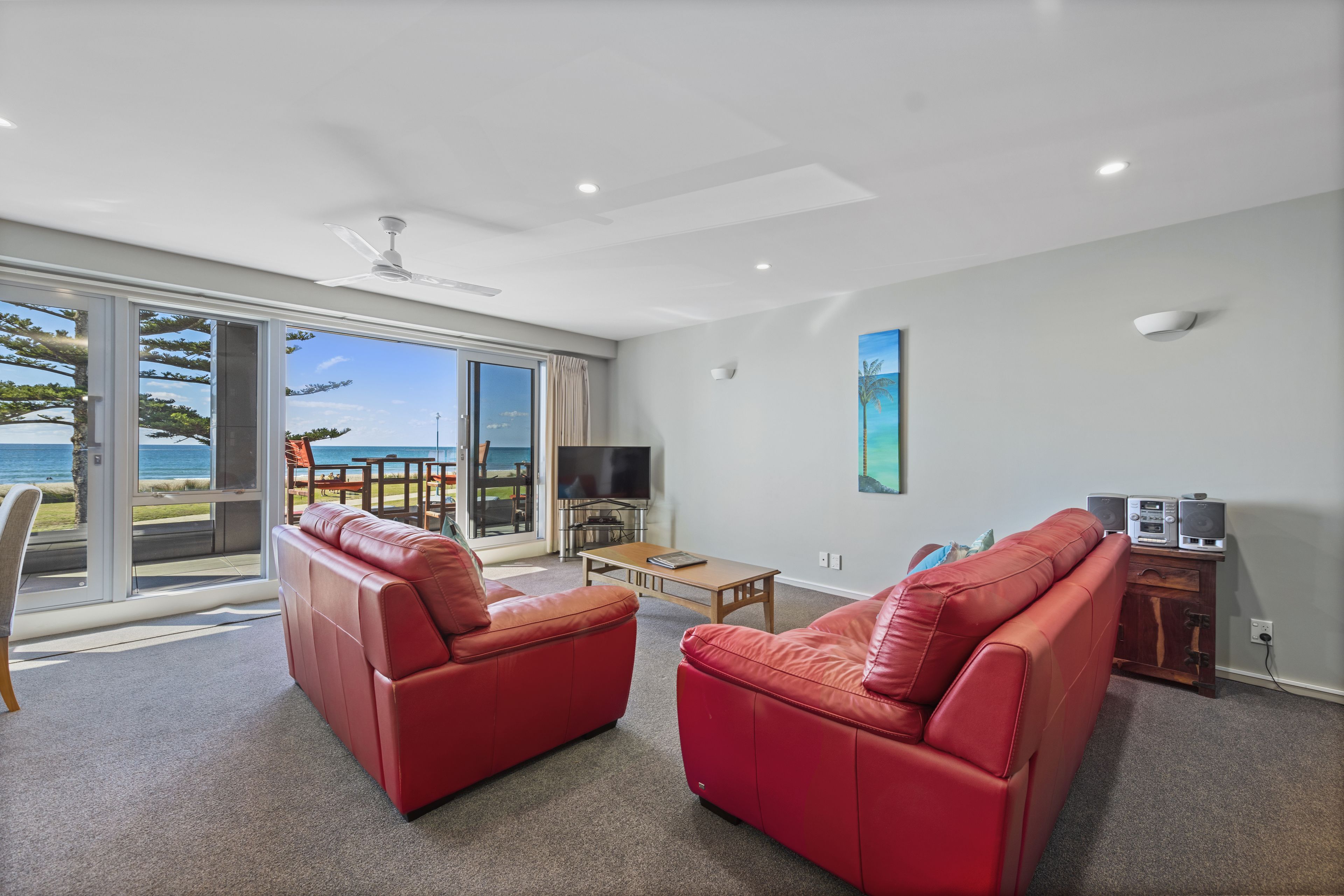 The Pavilions Beachfront Apartments