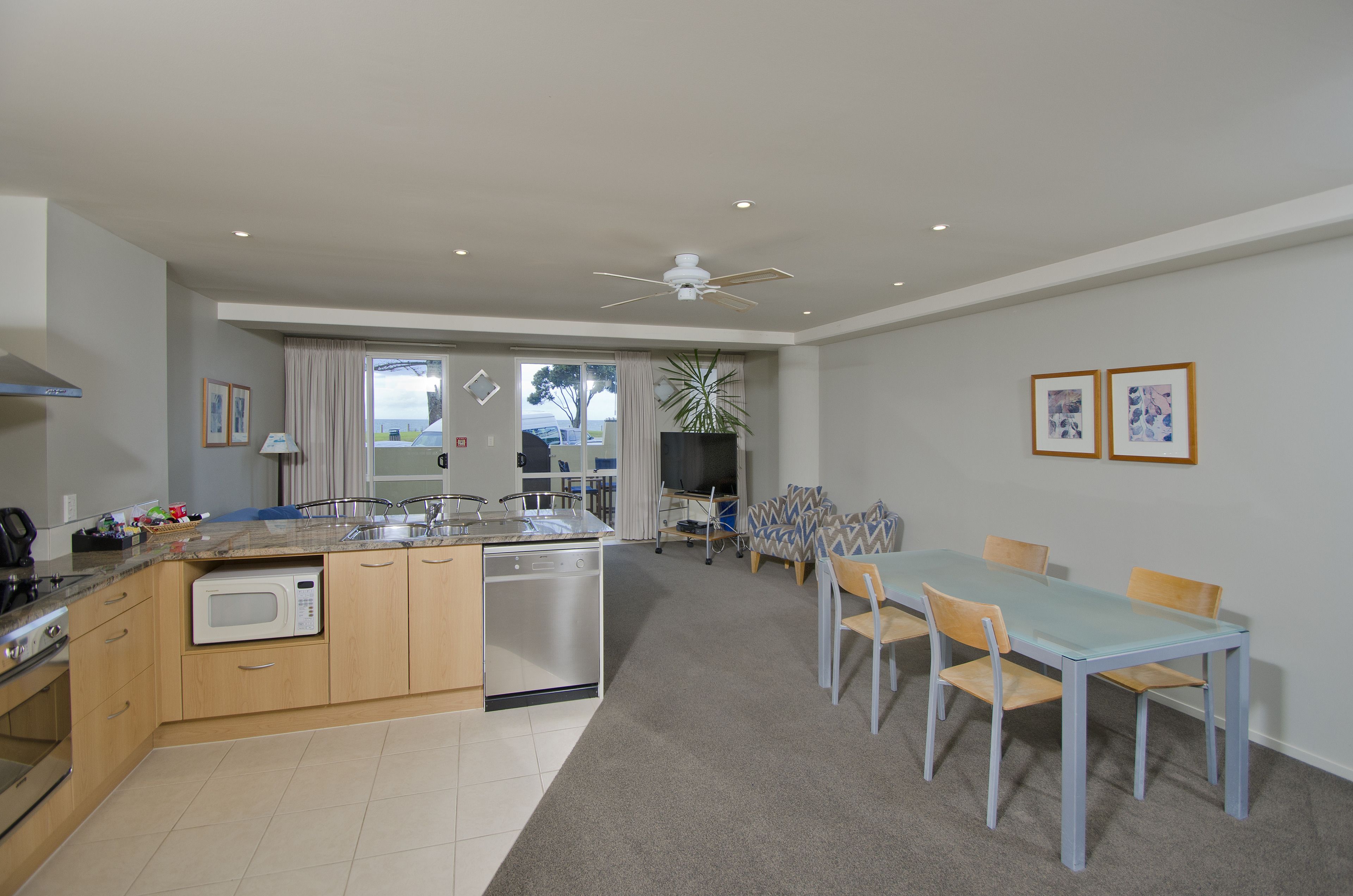 The Pavilions Beachfront Apartments