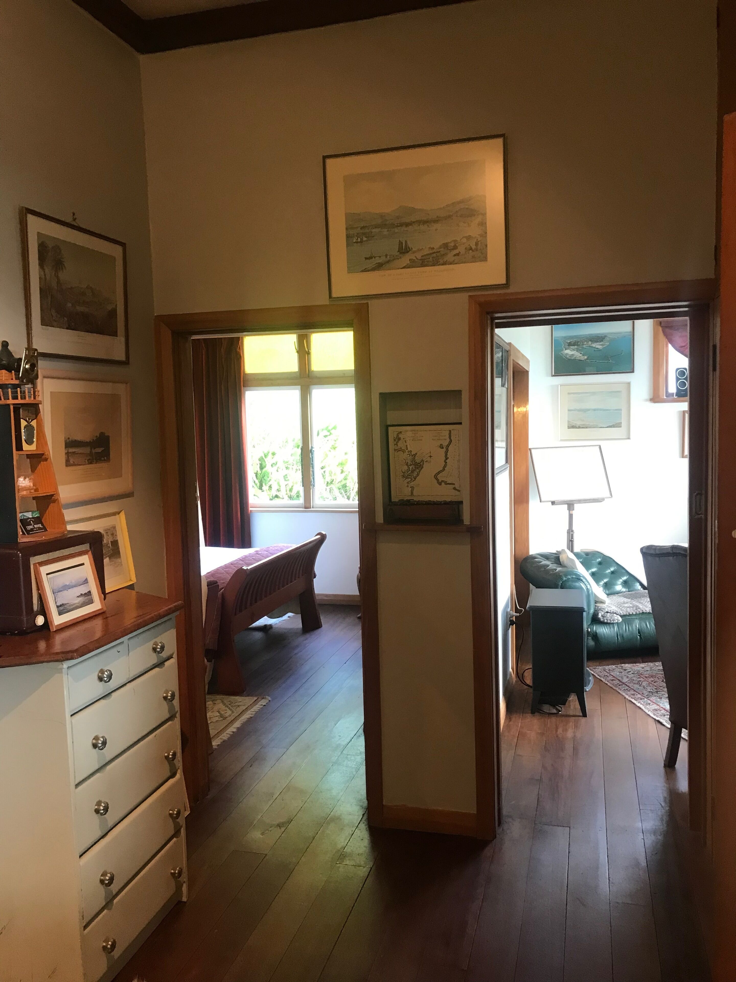 Bluff Hill Lighthouse B&B
